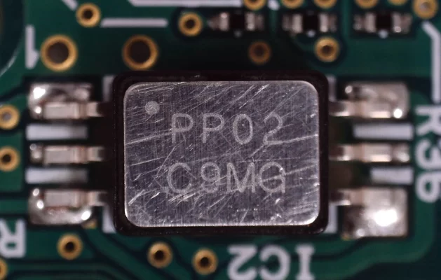 Omron BP-9-Monitoring Device chip-1